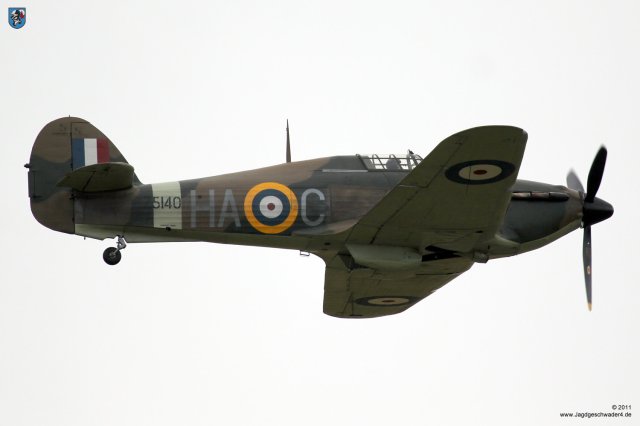 0150_Flying_Legends_2011_Hawker_Hurricane_Mk12A_G-HURI_HA-C