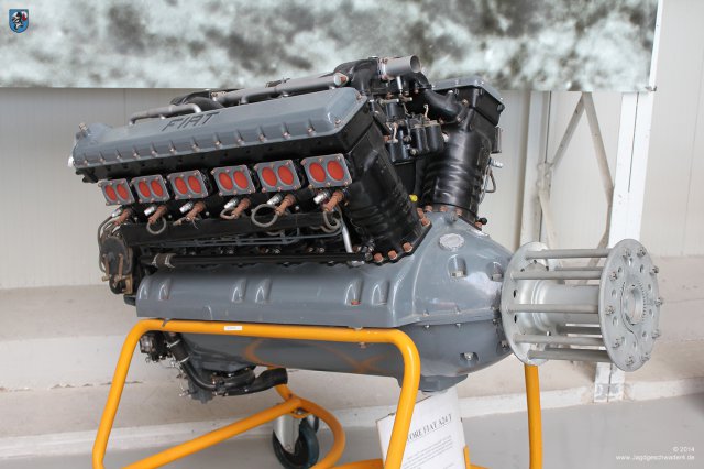 0119_Italienisches_Luftwaffenmuseum_Vigna_di_Valle_Flugmotor_Fiat_A24T