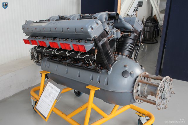 0120_Italienisches_Luftwaffenmuseum_Vigna_di_Valle_Flugmotor_Fiat_A25