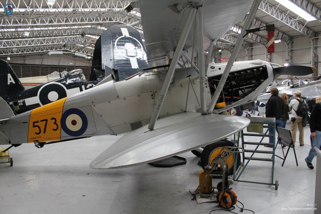 0039_IWM-Museum_Duxford_Hawker_Nimrod_Mk_I_573_S1581_G-BWWK