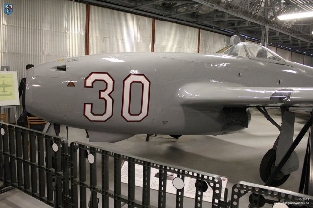 0085_Tschechisches_Luftfahrtmuseum_Prag_Kbely_S-100_Jakowlew_Jak-17_SN_IS-10001_1948