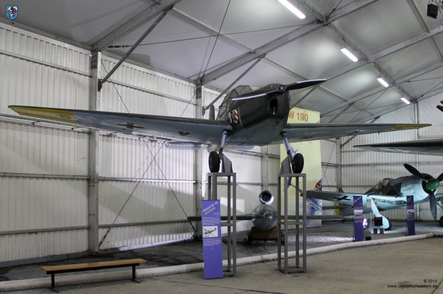 0015_Le_Bourget_Paris_2013_Buecker_181_Bestmann_Schul-_und_Verbindungsflugzeug