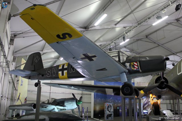0016_Le_Bourget_Paris_2013_Buecker_181_Bestmann_Schul-_und_Verbindungsflugzeug