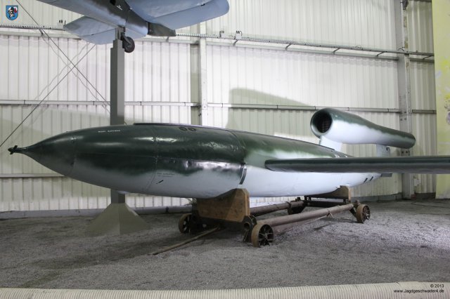 0021_Le_Bourget_Paris_2013_Fieseler_Fi_103_Vergeltungswaffe_V1