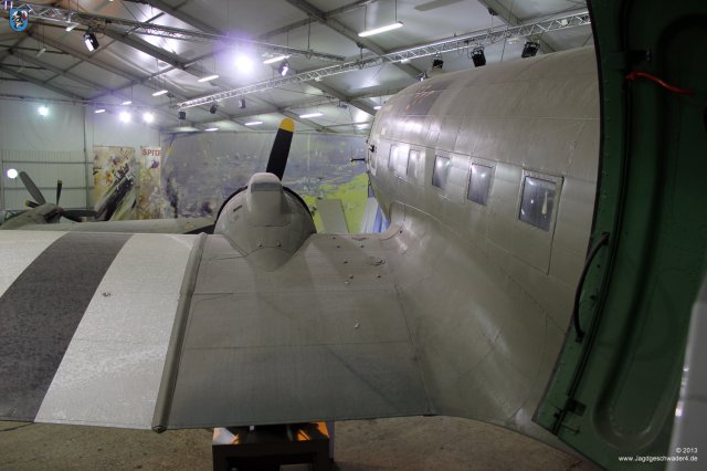 0061_Le_Bourget_Paris_2013_Douglas_C-47A_Skytrain_Dakota