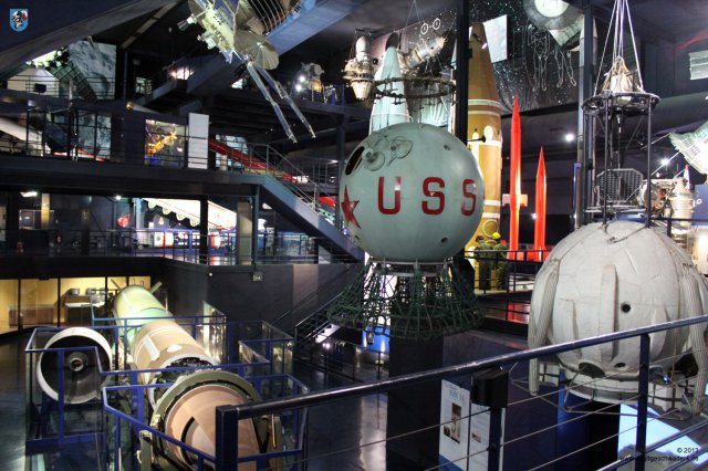 0070_Le_Bourget_Paris_2013_Erforschung_des_Weltalls