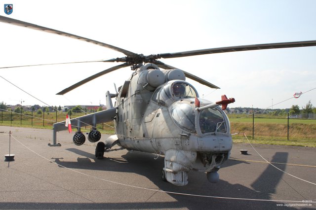0101_Militaerhistorisches_Museum_Berlin-Gatow_Kampfhubschrauber_Mil_Mi-24D_Hind_D_1972