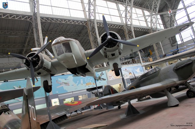 0015_Militaermuseum_Bruessel_Bristol_Blenheim_Bolingbroke_und_Hawker_Hurrican