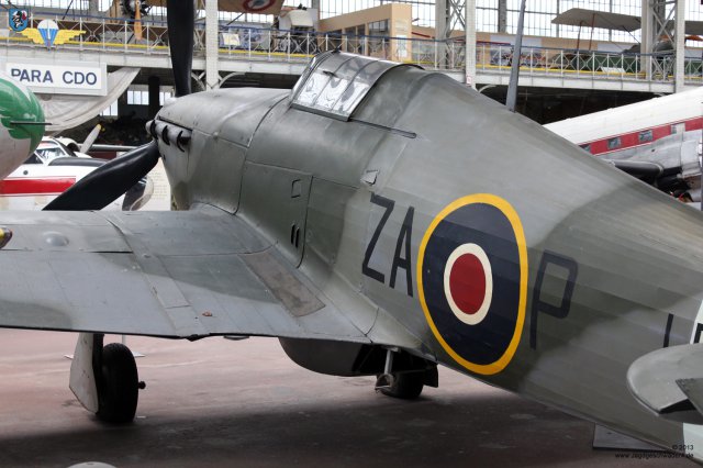 0033_Militaermuseum_Bruessel_Hawker_Hurricane_Mk_IIc
