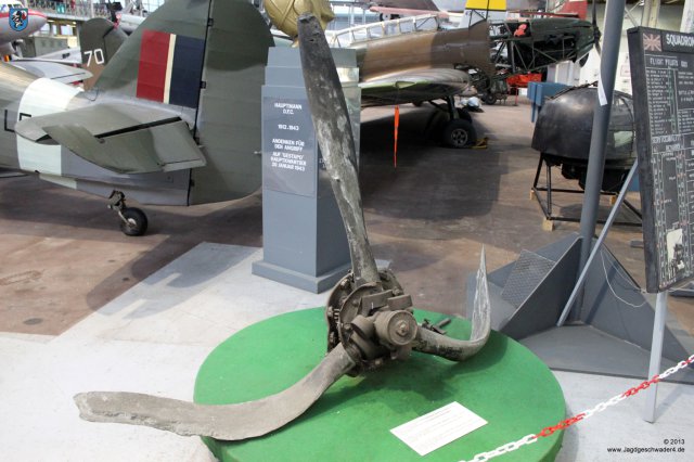 0034_Militaermuseum_Bruessel_Propeller_einer_abgestuerzten_Hawker_Hurricane