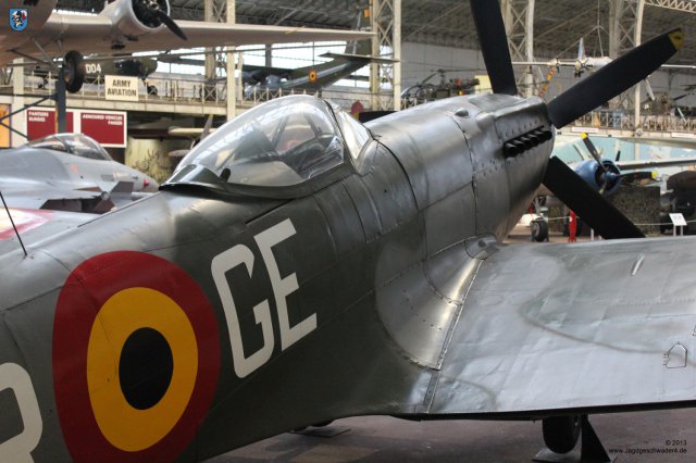 0042_Militaermuseum_Bruessel_Supermarine_Spitfire_Mk_XIV_GE-R_SG-55