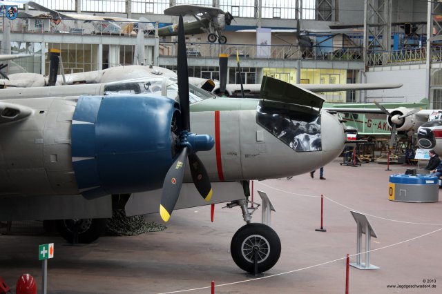 0055_Militaermuseum_Bruessel_Douglas_A-26_Invader