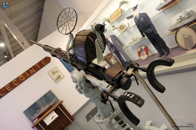 0079_Militaermuseum_Bruessel_20mm_Oerlikon_Flugabwehrkanone