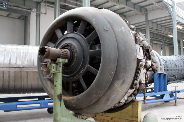 0116_Militaermuseum_Bruessel_Flugzeugtriebwerk_BMW_801