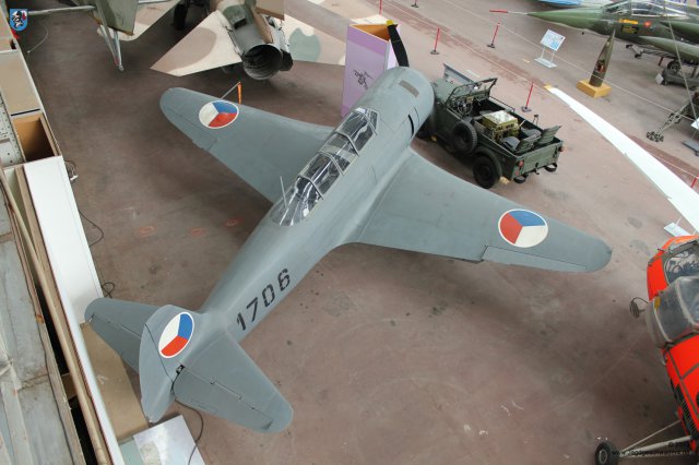 0117_Militaermuseum_Bruessel_Jakowlew_Yak-11_Schulflugzeug_Moose