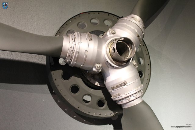 0030_Technikmuseum_Berlin_Verstell-Luftschraube_VDM_Vereinigte_Deutsche_Metallwerke_AG_1940