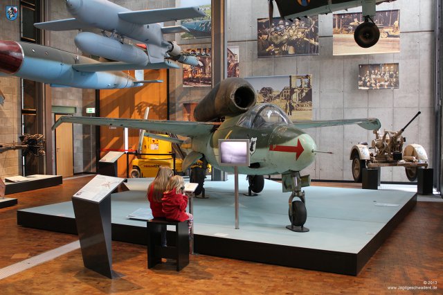 0081_Technikmuseum_Berlin_Heinkel_He_162_A-2_Volksjaeger_BMW-003E-Turbine_Spatz_I_JG1